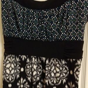 Speechless tunic tie back top like new